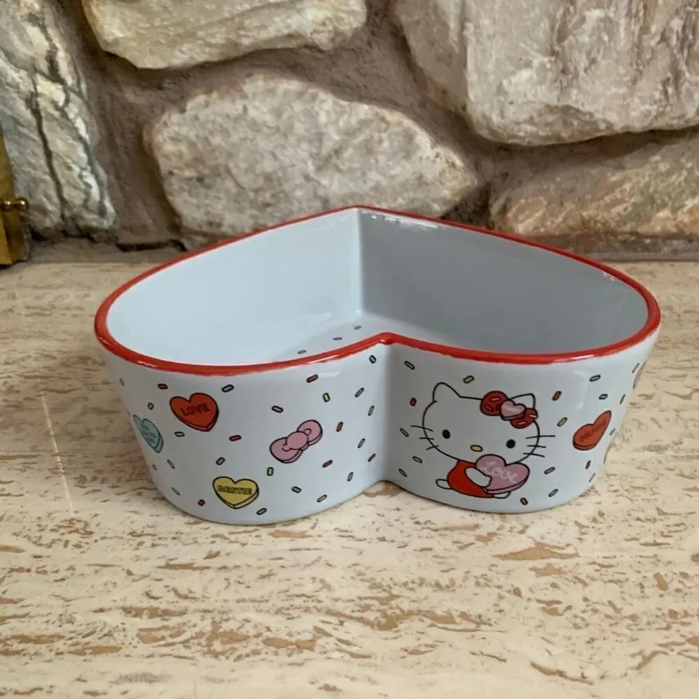 Hello Kitty Valentines heart shaped Baking dish
